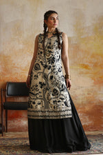 Load image into Gallery viewer, Beige &amp; Black Tree of Life Kantha Shirt &amp; Lehenga
