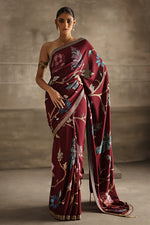 Load image into Gallery viewer, Aafrinish By Niazi Eshal Rahman Rizwan Ul Haq Deep Wine Cutdaana &amp; Sequins Saree the rich hues of our deep wine Chiffon saree intricately detailed with floral motifs in glimmering sequins Pakistan Fashion

