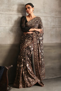 Aafrinish By Niazi Fouzia Aman Rizwan Ul Haq Black and Gold Pita Tila Kashidakari Saree Pakistan Fashion