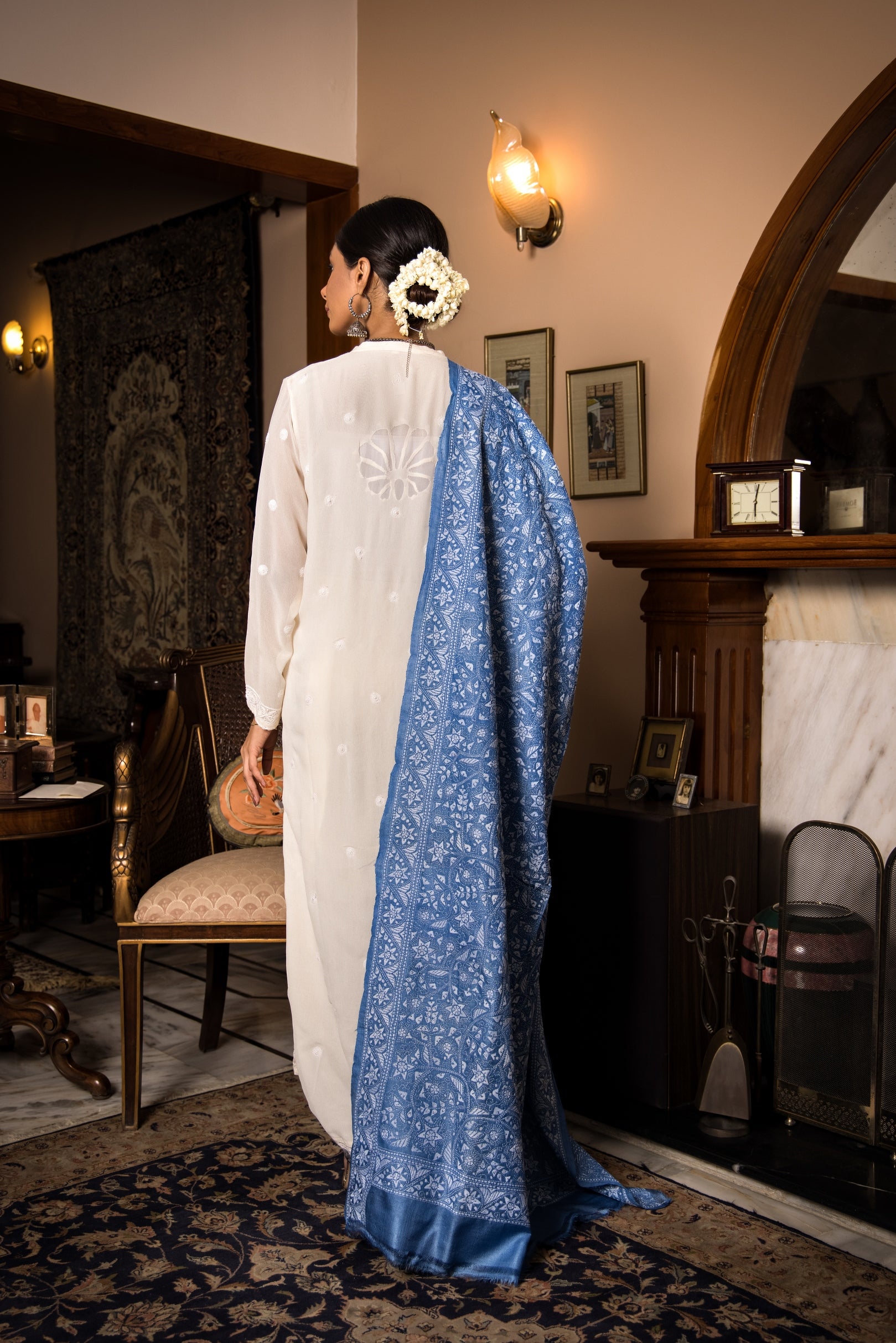 Aafrinish Zooni Sheikh Zooni-Sheikh Embroidery Pakistan Fashion Aafrinish cutwork kurta white double georgette chiffon blue kantha dupatta duppata fashion Carved Furniture Persian Rugs